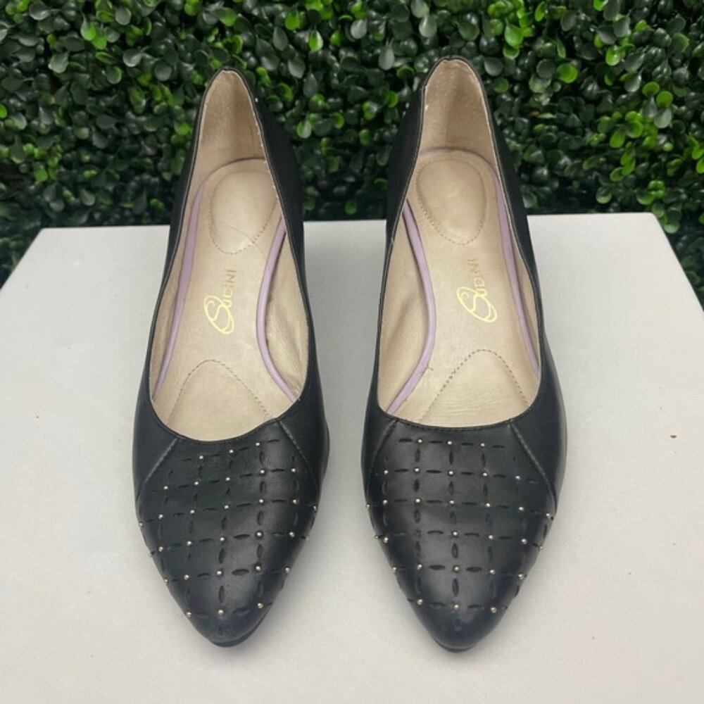 Black Pumps, Women’s Size 8M